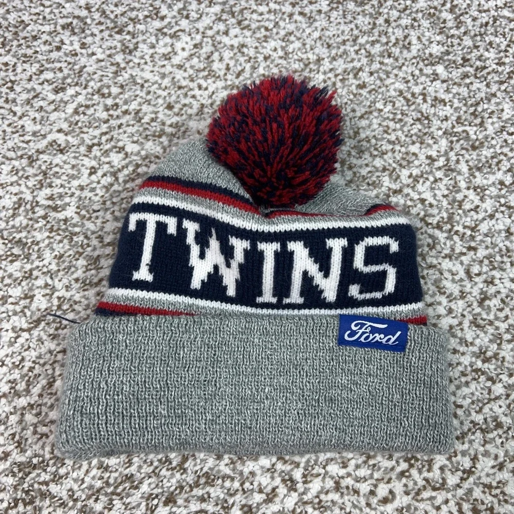Minnesota Twins Men Hat One Size Gray Knit Pom Beanie Ford Baseball MLB SGA Logo